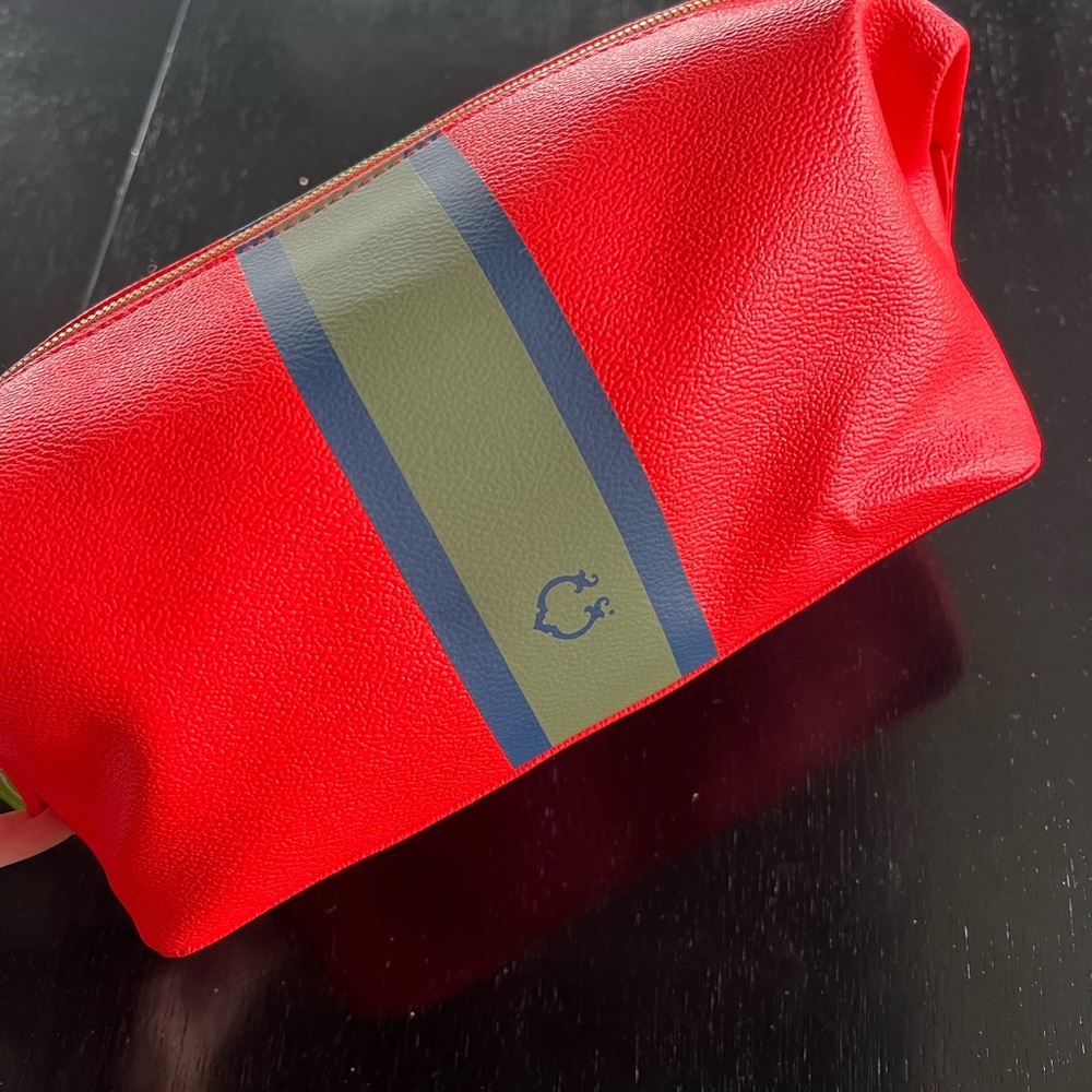 C Wonder Toiletry Bag.